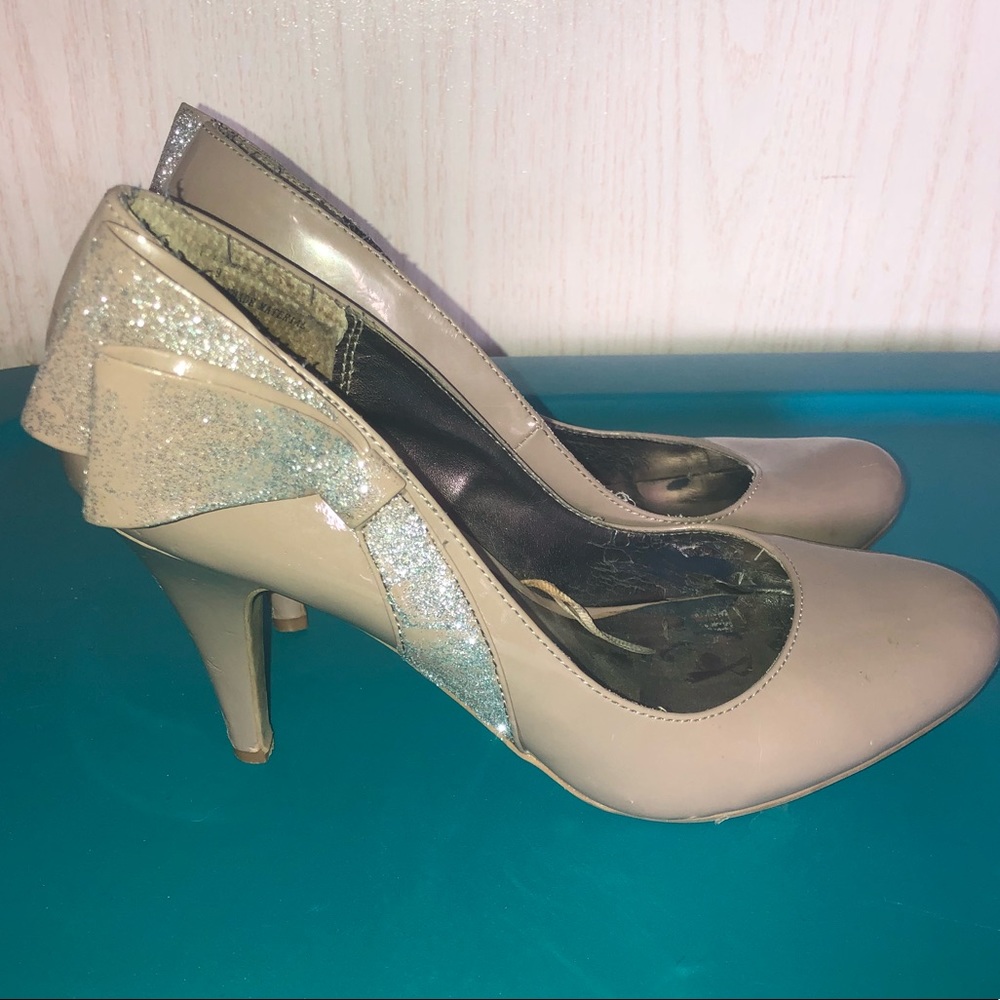 Tan sparkled heels